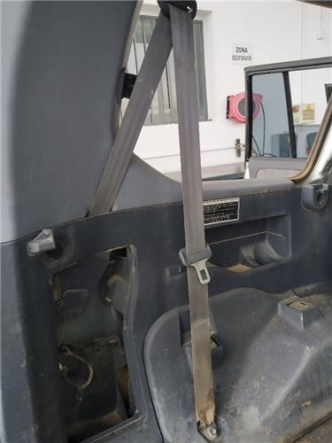 cinturon 3a fila izquierda toyota land cruise