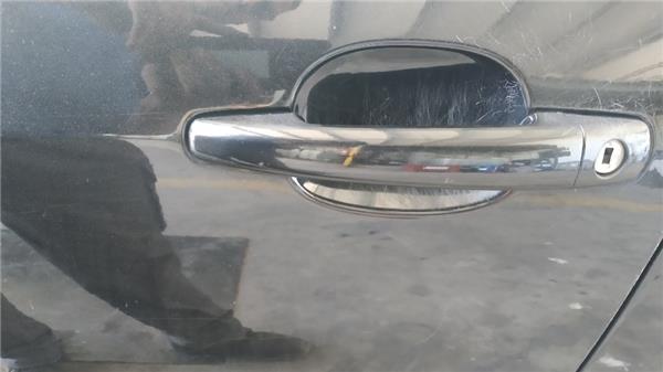 maneta exterior delantera izquierda peugeot 4