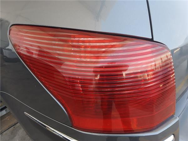 piloto trasero izquierdo peugeot 407 2004  20