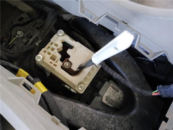 palanca de cambio citroen c5 berlina 2008 27