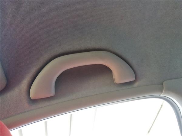 asidero superior delantero derecho skoda fabi