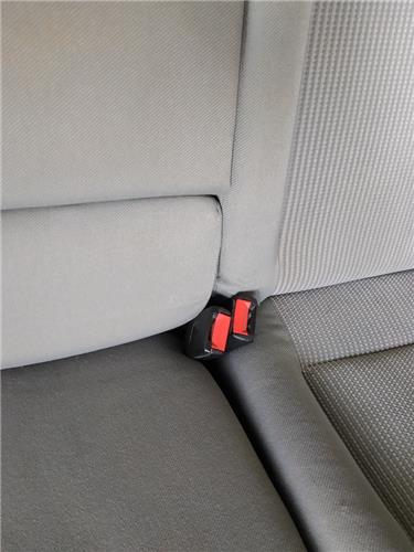 anclaje cinturon trasero central volkswagen g