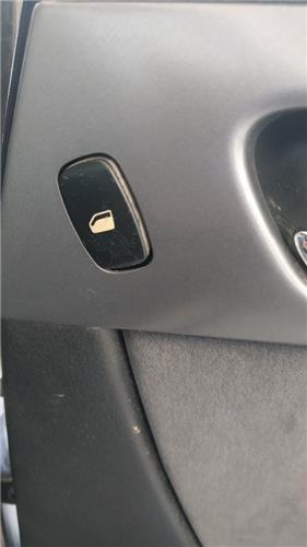 elevalunas electrico trasero derecho peugeot