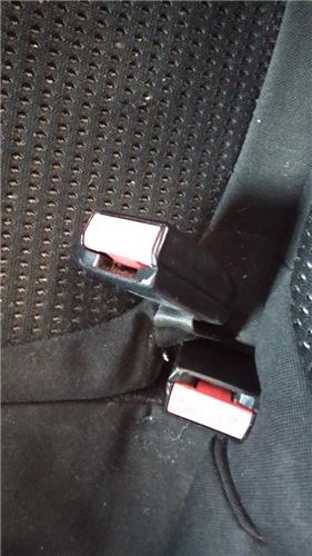 anclaje cinturon trasero derecho citroen c4 b