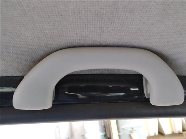 asidero superior delantero izquierdo volkswag