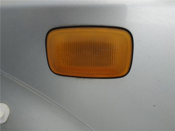 piloto intermitente lateral delantero izquier