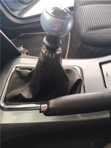 palanca de cambio peugeot 407 2004  20 sport