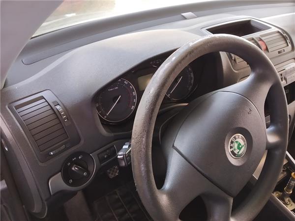 salpicadero skoda octavia combi 1z5 2008 19