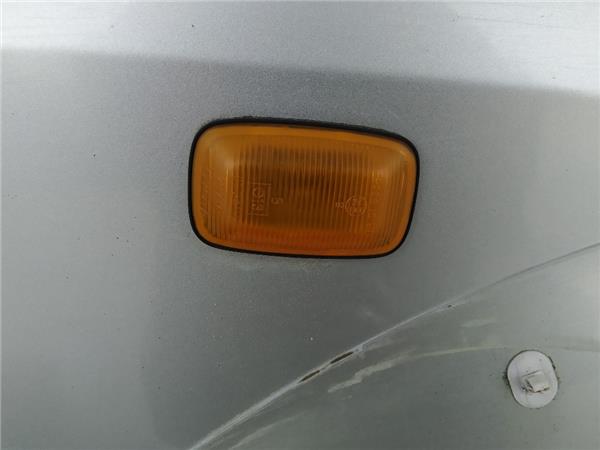 piloto intermitente lateral delantero derecho