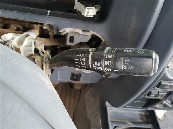 mando limpiaparabrisas toyota land cruiser j9
