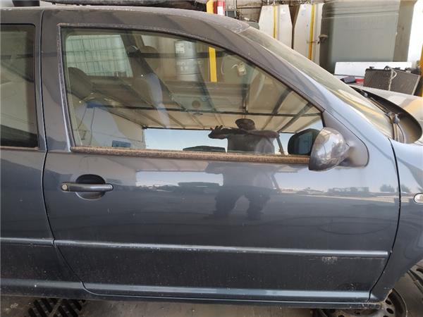 puerta delantera derecha volkswagen golf iv b