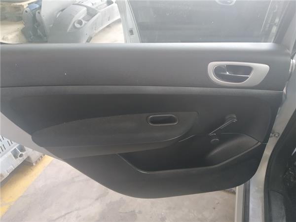 guarnecido puerta trasera izquierda peugeot 3
