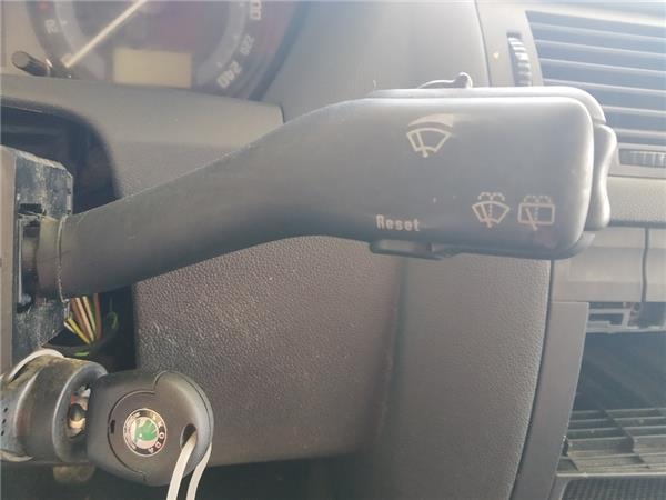 mando limpiaparabrisas skoda fabia 6y26y3 012