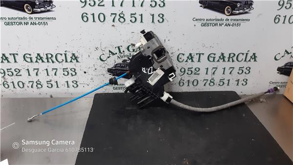 cerradura puerta delantera derecha mercedes b