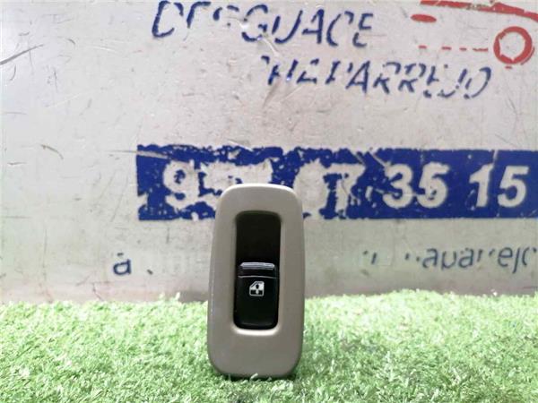 NUBIRA BERLINA Botonera Puerta Delantera Derecha NUBIRA BERLINA Botonera Puerta Delantera Derecha