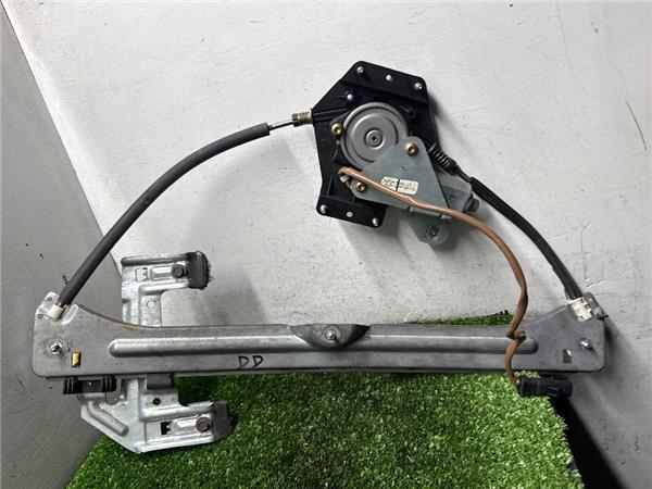 elevalunas electrico delantero derecho chrysl