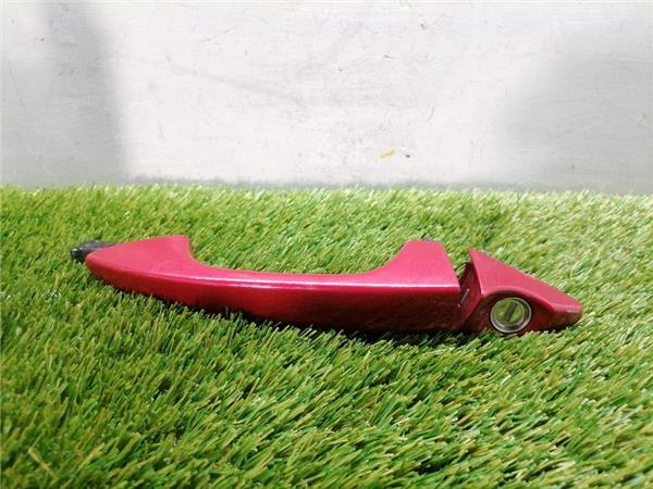 maneta exterior delantera izquierda hyundai i