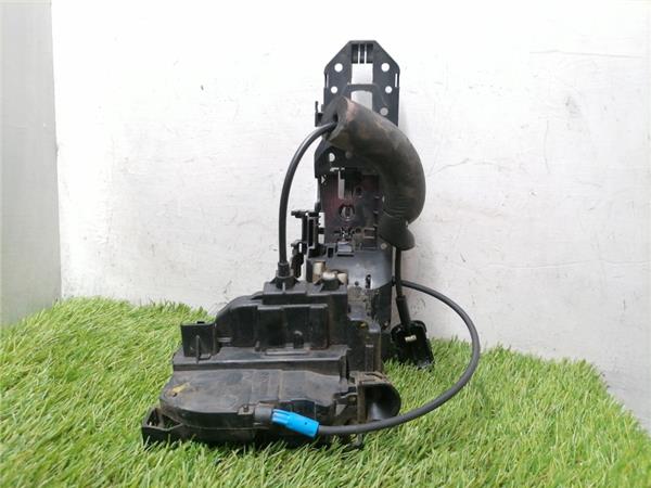 cerradura puerta delantera izquierda renault