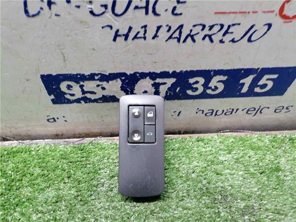 VECTRA C BERLINA Botonera Puerta Delantera Derecha VECTRA C BERLINA Botonera Puerta Delantera Derecha