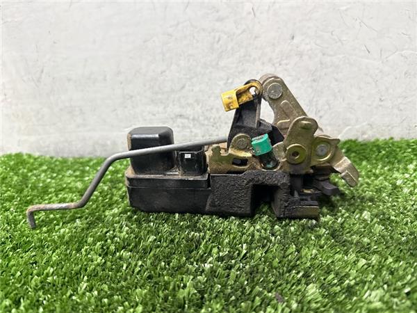 cerradura puerta delantera izquierda chrysler