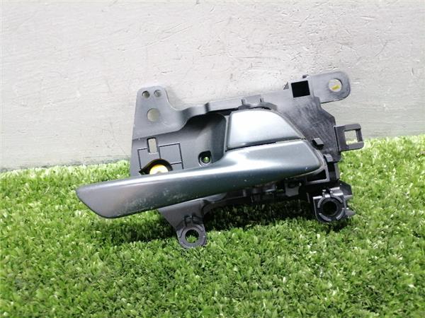 manilla interior puerta trasera derecha hyund