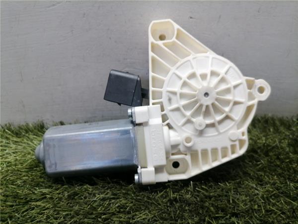 motor elevalunas delantero derecho mercedes b