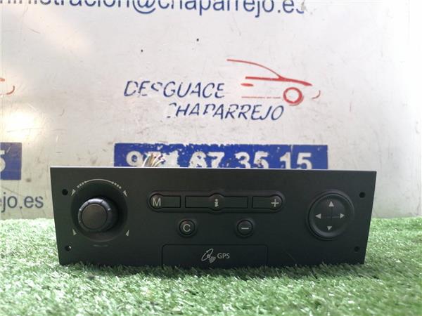 MEGANE II BERLINA 3P Soporte Navegador MEGANE II BERLINA 3P Soporte Navegador