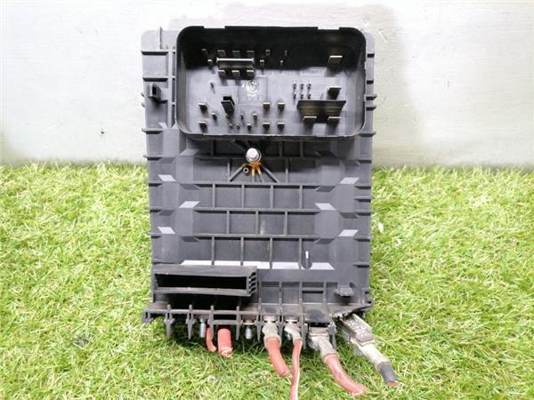 Altea XL 5P510.2006- Caja Reles