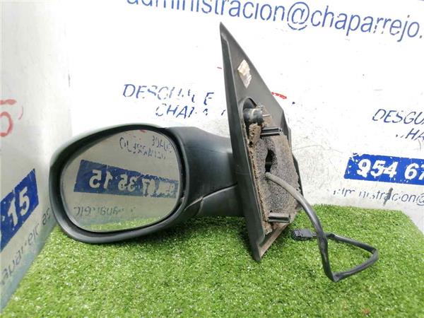 C2 Retrovisor Izquierdo C2 Retrovisor Izquierdo