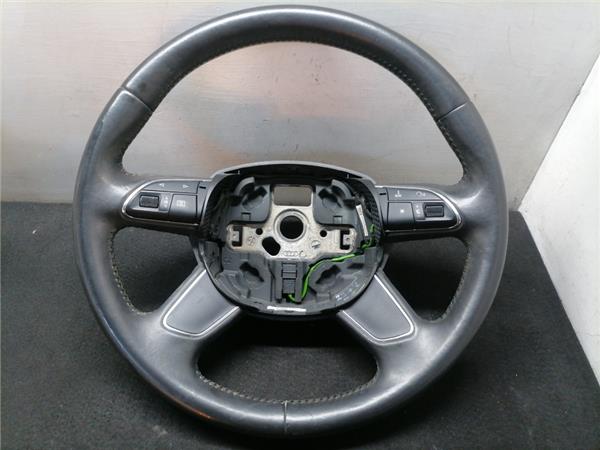 Q3 8UB06.2011- Volante Q3 8UB06.2011- Volante
