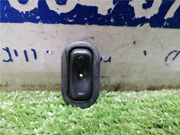 ZAFIRA A Botonera Puerta Delantera Derecha ZAFIRA A Botonera Puerta Delantera Derecha