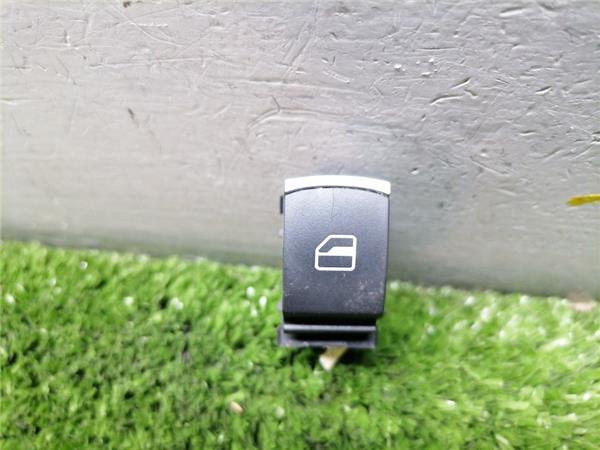 mando elevalunas delantero derecho volkswagen
