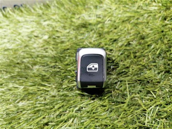 botonera puerta trasera derecha audi a3 sport