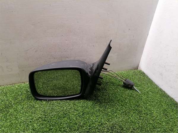 Fiesta Berlina DX2000- Retrovisor Izquierdo Fiesta Berlina DX2000- Retrovisor Izquierdo