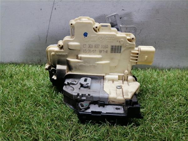 cerradura puerta delantera derecha volkswagen