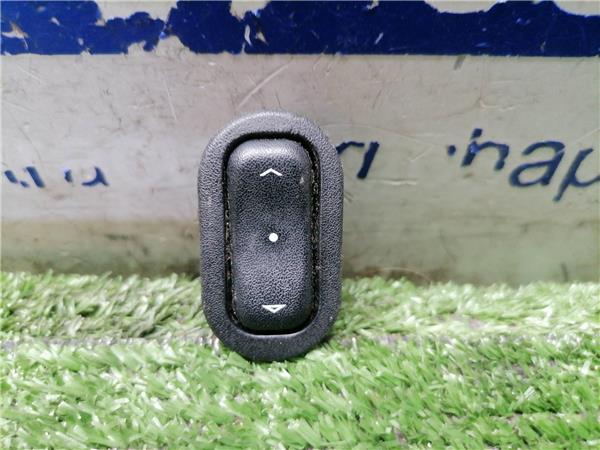 ASTRA G BERLINA Botonera Puerta Delantera Derecha ASTRA G BERLINA Botonera Puerta Delantera Derecha