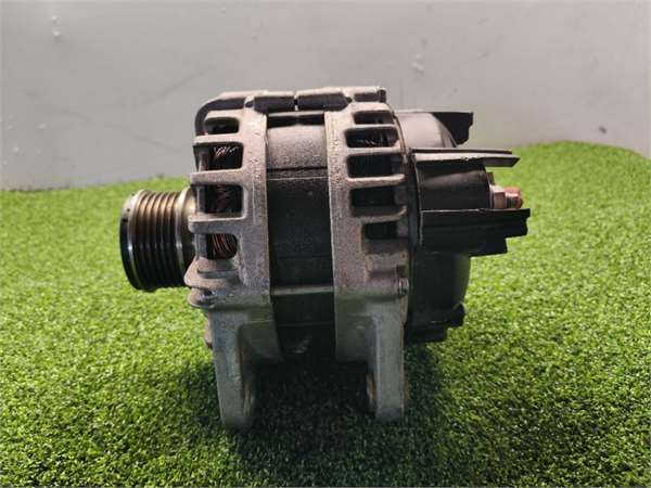 Sandero II 10.2012- Alternador Sandero II 10.2012- Alternador