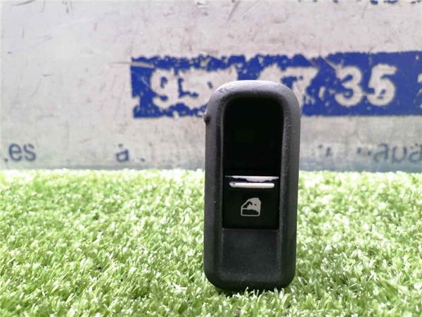 botonera puerta delantera derecha skoda fabia
