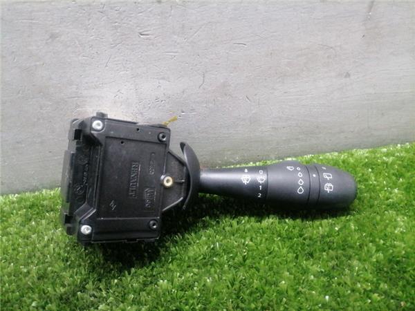 mando limpiaparabrisas renault clio iv (2012 >) 1.2 business [1,2 ltr.   54 kw cat bivalent, gasolina / gpl]