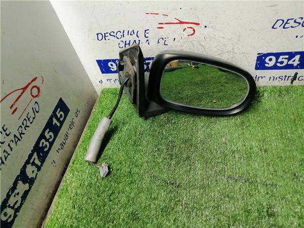 ALMERA TINO Retrovisor Derecho ALMERA TINO Retrovisor Derecho