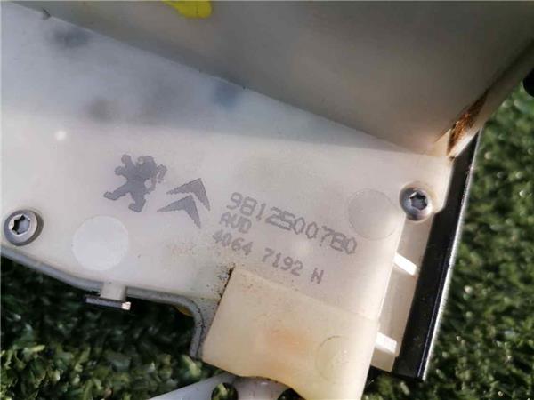 208 Cerradura Puerta Delantera Derecha