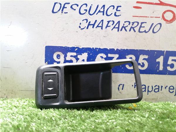 C-MAX Botonera Puerta Delantera Derecha C-MAX Botonera Puerta Delantera Derecha