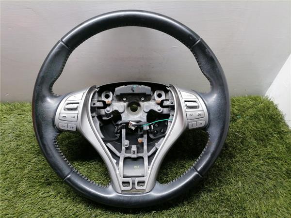 Pulsar C13M2014- Volante Pulsar C13M2014- Volante
