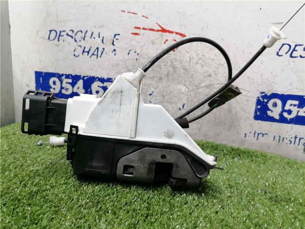 C3 Cerradura Puerta Delantera Derecha