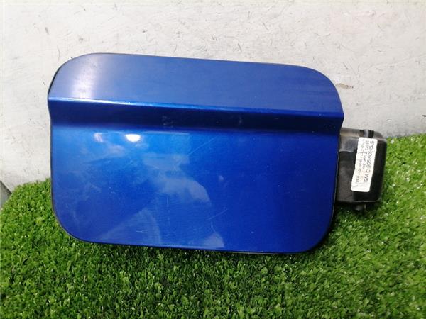 Leon ST 5F8 10.2013- Tapa Exterior Combustible Leon ST 5F8 10.2013- Tapa Exterior Combustible