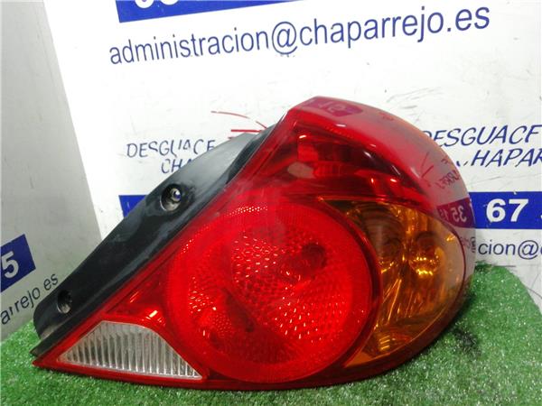 piloto trasero derecho kia sephia ll 1.6 (102 cv)