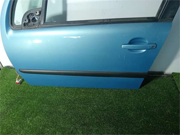 C3 2002- Puerta Delantera Izquierda