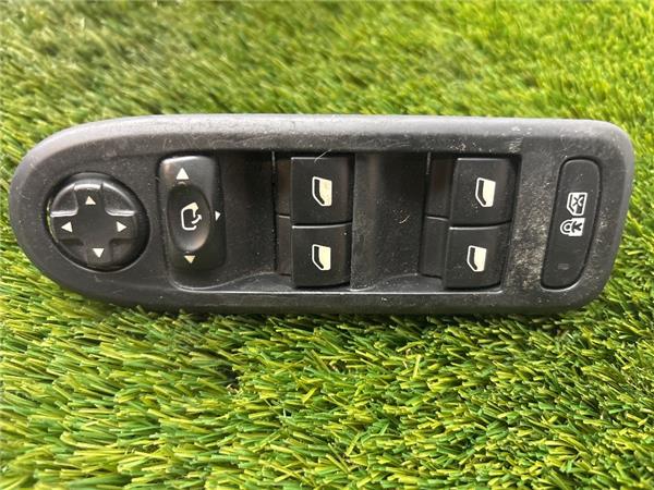 mando elevalunas delantero izquierdo peugeot 508 (10.2010 >) 1.6 allure [1,6 ltr.   88 kw blue hdi fap]