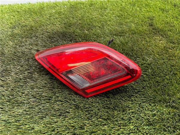 piloto interior trasero izquierdo opel corsa