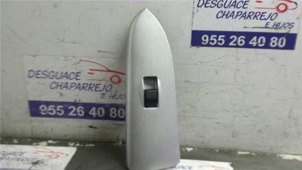 botonera puerta delantera derecha mazda prema